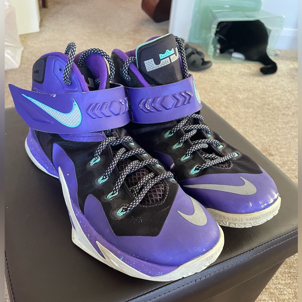 Nike Lebron Zoom Soldier 8 - Size 10